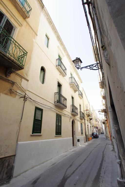 Mansarda Con Terrazzo Daire Trapani Oda fotoğraf
